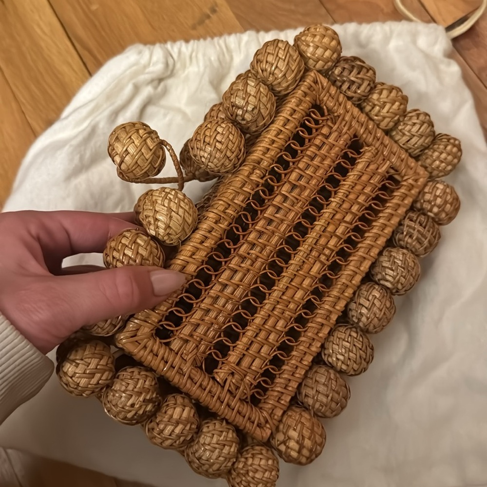 Cult Gaia | Eos Rattan Clutch - Picture 7 of 7